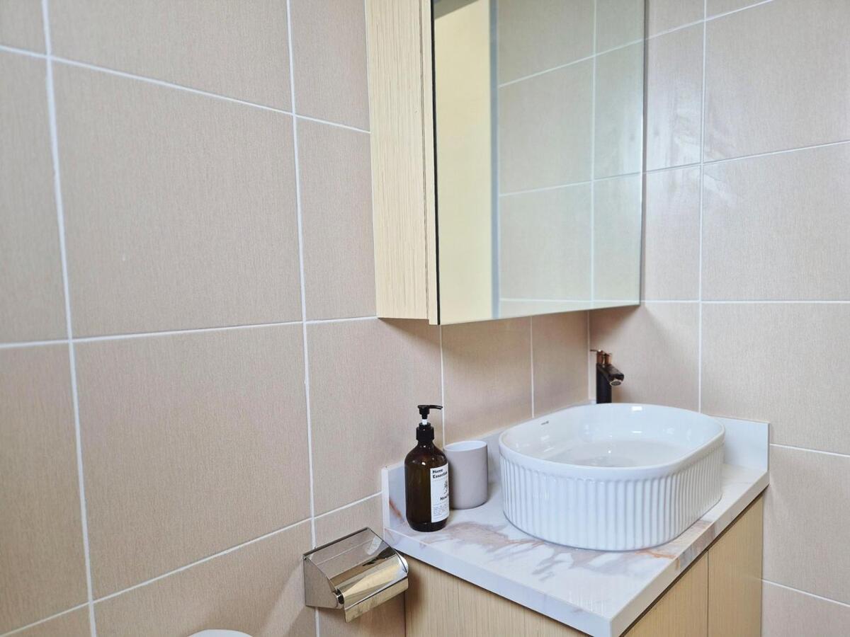 Pangsapuri D3911 Klcc View Private Roof Terrace L 8pax Kuala Lumpur