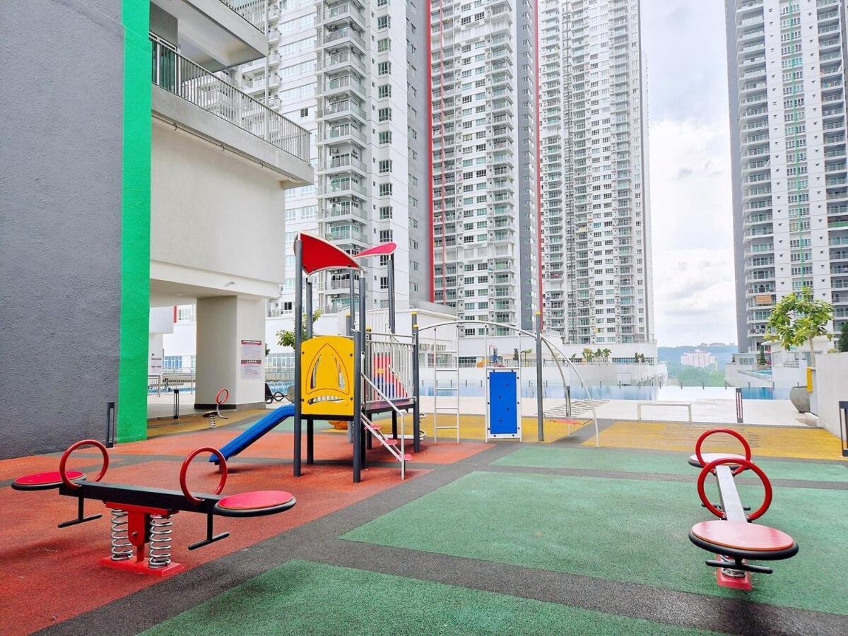 D3911 Klcc View Private Roof Terrace L 8pax Pangsapuri